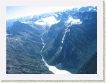 Rockies from the air 3 * 2592 x 1944 * (1.4MB)